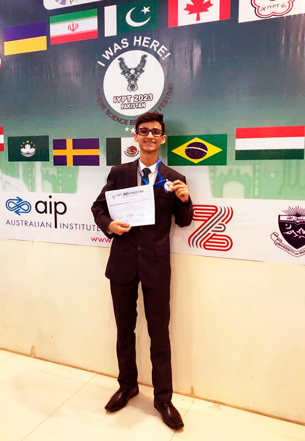 IYPT – Paquistão: Otávio Augusto Monforte conquista medalha de prata na Copa do Mundo da Física