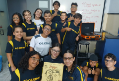 Música clássica ganha vida em aula da disciplina de Inglês do 7.º ano